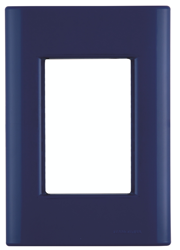 [57200062] TAPA 3 PUESTOS 4X2 AZUL OSCURO GIZ SOFT TOUCH