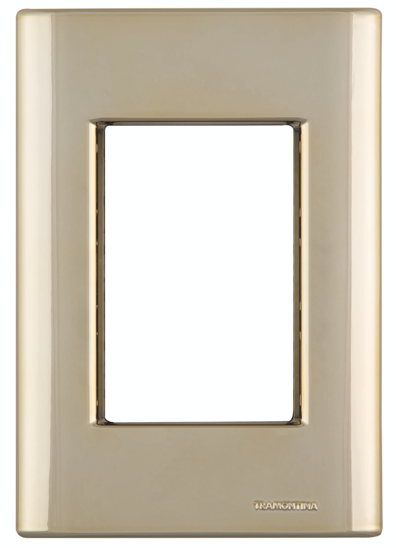 TAPA 3 PUESTOS 4X2 ORO GIZ SOFT TOUCH